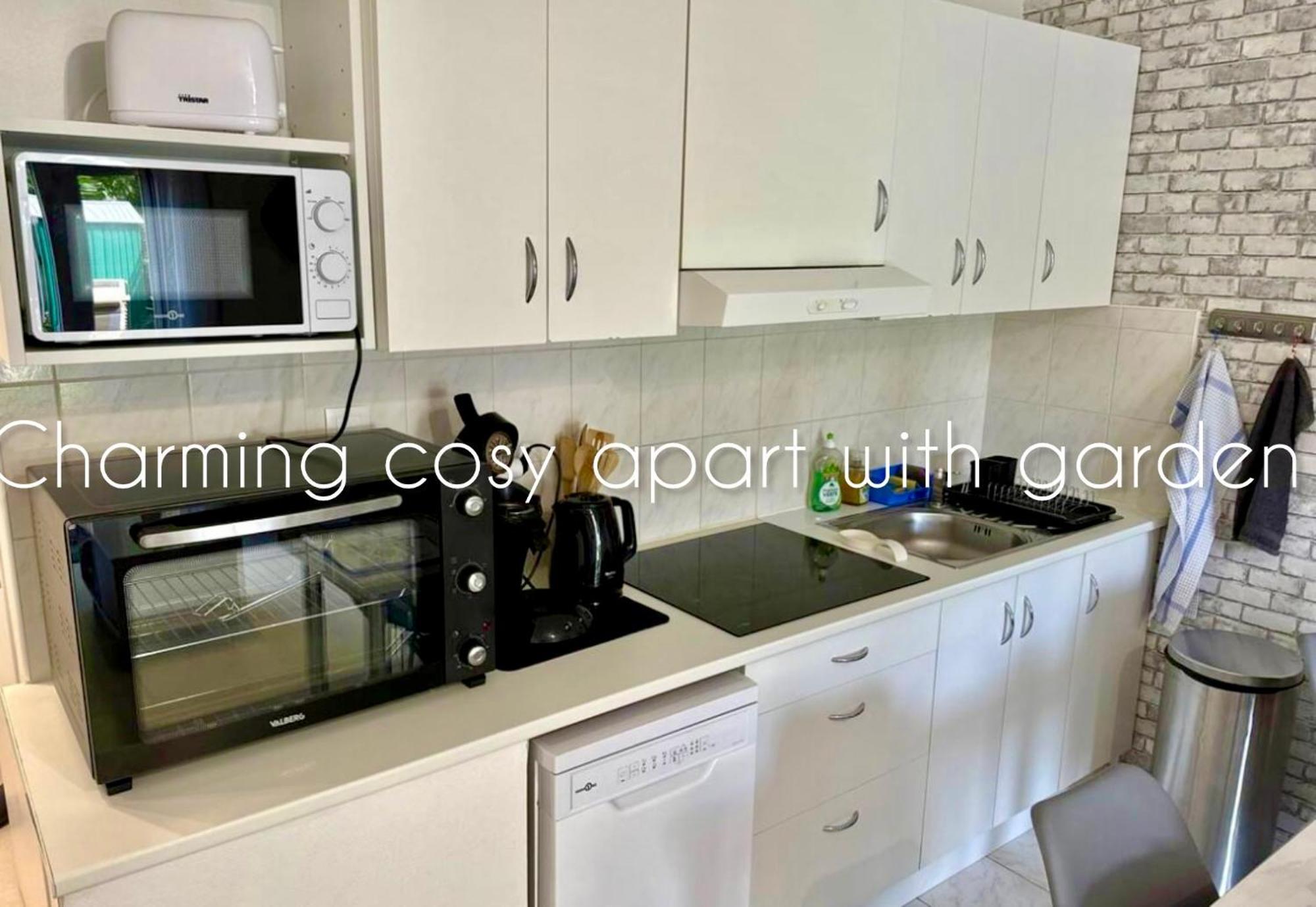 Charming Cosy Apart With Garden Free Parking Кле-Суи Екстериор снимка